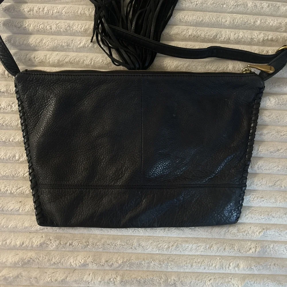 Hobo International Black Leather Crossbody Bag / Shoulder| Tassel Detail Gold